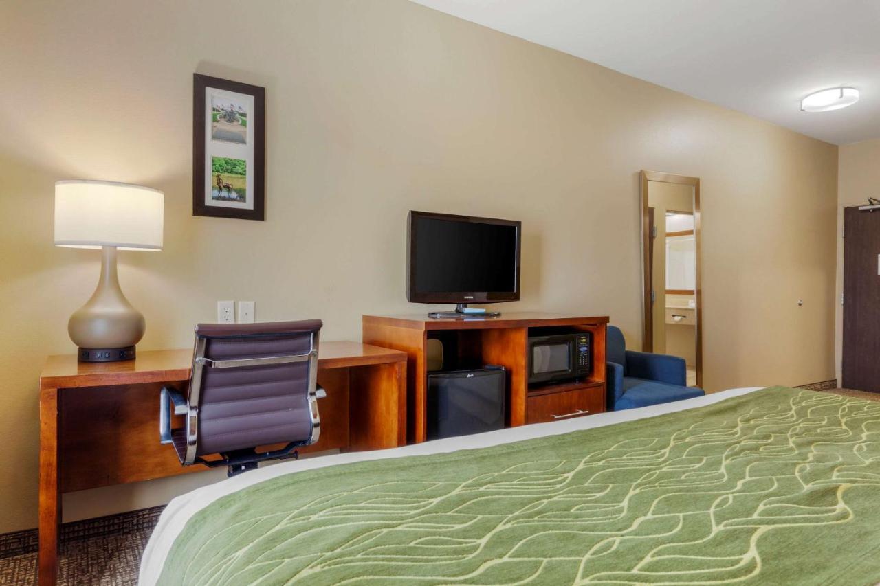 Comfort Inn Plover-Stevens Point Extérieur photo