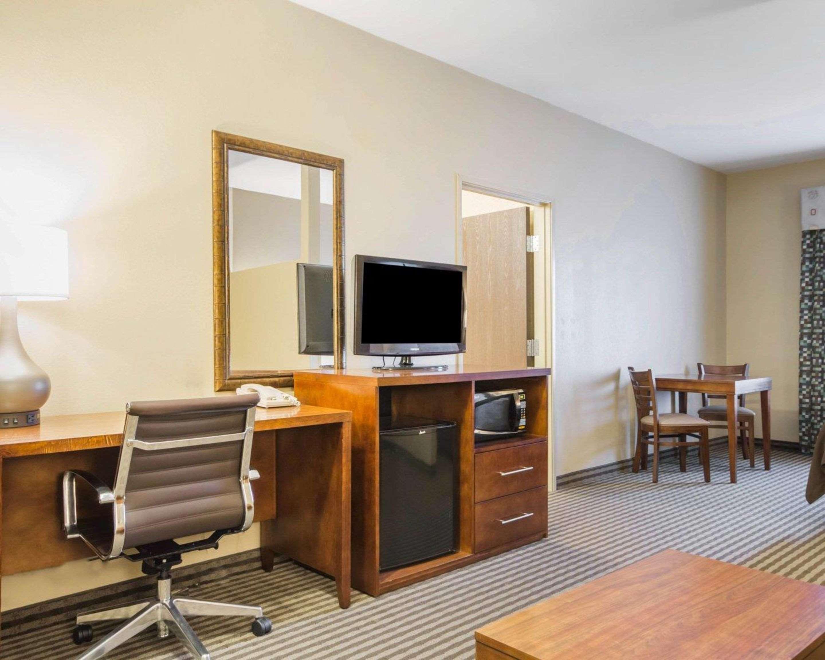 Comfort Inn Plover-Stevens Point Extérieur photo
